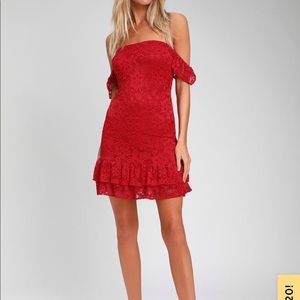 Lulu’s red lace dress